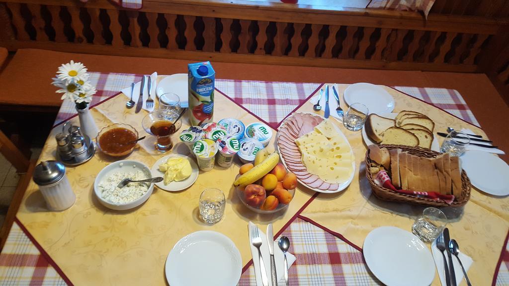 Penzion Pr' Betel Jesenice Εξωτερικό φωτογραφία